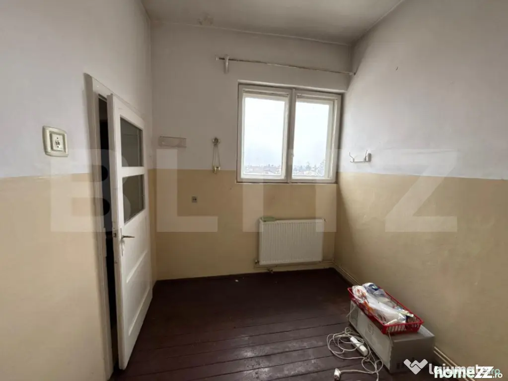 Apartament 4 camere, 85.17 mp utili, zona Centrala - Ploiesti (Prahova)