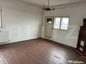 Apartament 4 camere, 85.17 mp utili, zona Centrala 