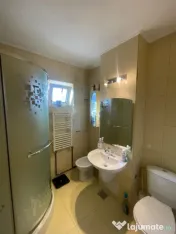 Apartament 3 camere, 70 mp + balcon 10 mp, zona Republicii - 