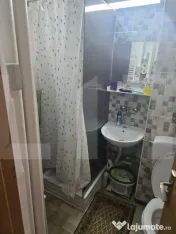Apartament cu 3 camere, 47 mp, in zona Ciucului 