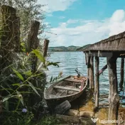 Casa De Vacanta cu vedere la lacul Bezid-OPORTUNITATE 