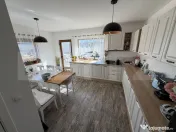 Casă 2021 cu teren 868 mp | Ideal familie extinsă – Mice 