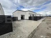 2 CASE MODERNE DE VANZARE – 4 camere |Pompă de căldură 