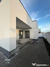 Casa individuala plan parter, 2 dormitoare, 473 mp teren, zo 