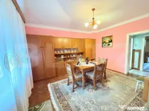 Casă de vânzare, 138 mp, zona Ștrandului