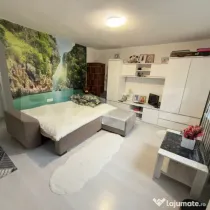 Casa de vanzare, la 10 km de orasul Targu Jiu
