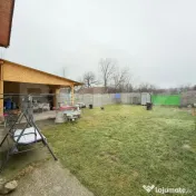 Casa de vanzare, la 10 km de orasul Targu Jiu 