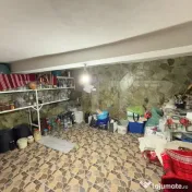 Casa de vanzare, la 10 km de orasul Targu Jiu 
