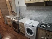 Apartament cu 2 camere, decomandat, etaj 1, vedere Cetate ?? 