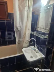 Apartament cu 2 camere, decomandat, etaj 1, vedere Cetate ?? 