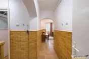 Decomandat, ergonomic, insorit, mobilat, utilat, balcon, Mur 