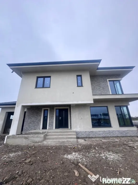 Casa individuala , constructie noua , 500 mp teren, Radauti
