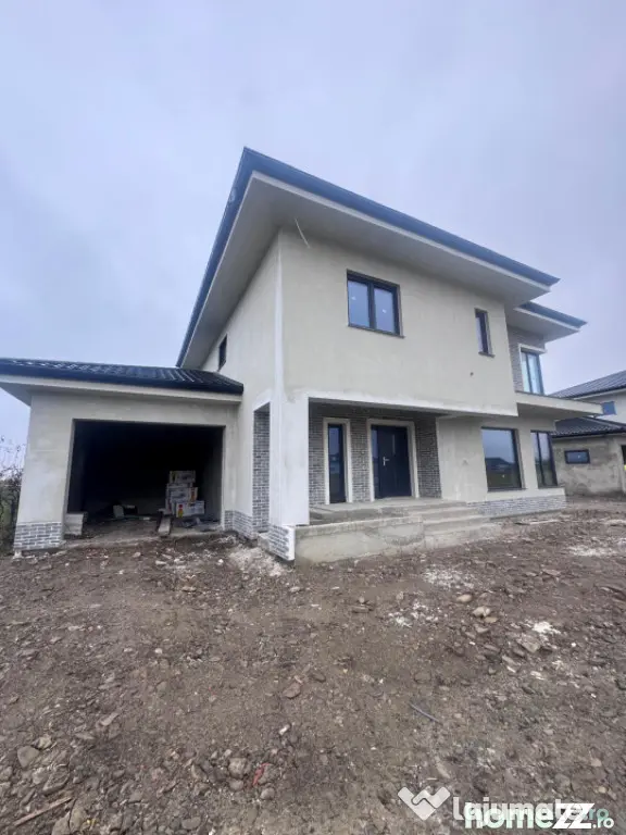 Casa individuala , constructie noua , 500 mp teren, Radauti