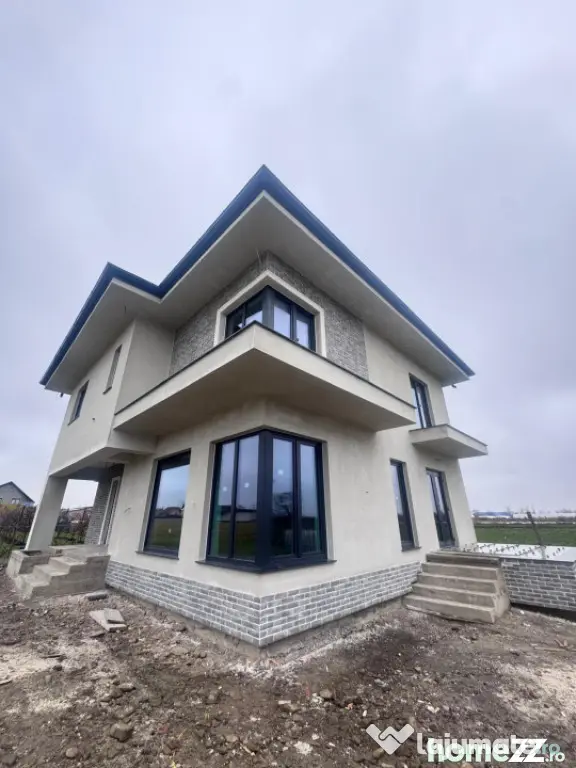 Casa individuala , constructie noua , 500 mp teren, Radauti