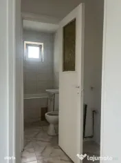 Apartament 2 camere, decomandat - zona Centrul Civic 