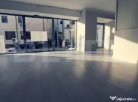 Spatiu Comercial, 41 mp, vitrina, trafic intens, 2 locuri de 