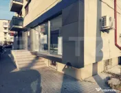 Spatiu Comercial, 41 mp, vitrina, trafic intens, 2 locuri de 