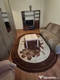 închiriez apartament 2 camere 