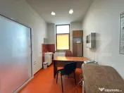 Corp de casa cu destinatie medicala, 55 mp, zona Centrala Sa 