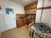 Apartament de inchiriat, 4 camere, 88 mp, Centru 