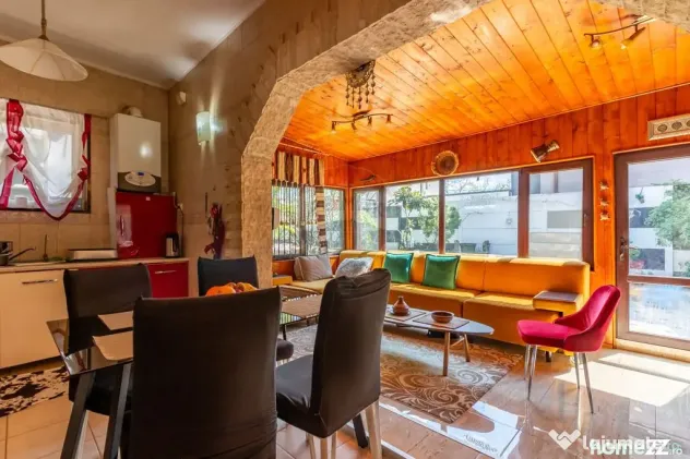Casă / Vilă în zona Centrala Oras Pantelimon - Pantelimon (Bucuresti-Ilfov)