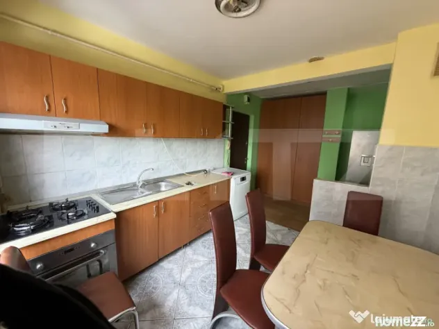 Apartament 3 camere, 62.88 mp, zona Micro 16
