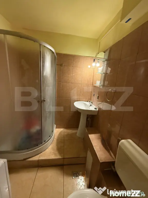 Apartament 3 camere, 62.88 mp, zona Micro 16