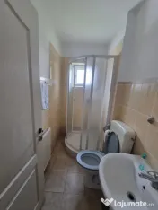 Vilă de închiriat pe termen lung – ideală pentru pensiu 