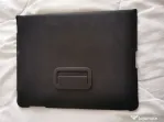 iPad 1 cu husa pentru piese