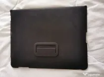 iPad 1 cu husa pentru piese