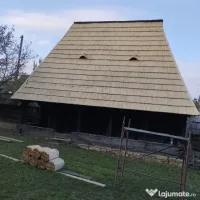 Acoperiș cu șindrilă din lemn de molid sau stejar 