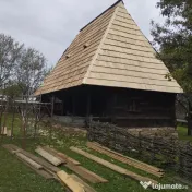 Acoperiș cu șindrilă din lemn de molid sau stejar 