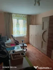 Apartament de 3 camere zona ASTRA, 