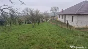 Grosi, zona Primariei, 40 ari teren 