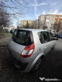 Renault megane scenic