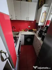 Apartament 3 camere, et. 2, Bd. Primaverii 