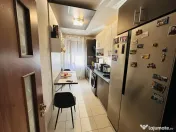 Super apartament cu 2 camere , decomandat, 53 mp , Crinului, 