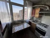 Apartament 2 camere, etaj 3, 54 mp, AC, zona Unitatea Milita 