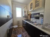 Inchiriere-2 camere-Piata Alexandru cel Bun 