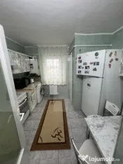 Apartament spațios 49 mp, 2 dormitoare, balcon – Zona Doj 