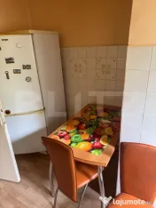 Apartament 2 camere, 51 mp, semidecomandat, zona Zamca 