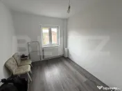 Apartament 3 camere decomandat, renovat modern, 49 mp, Centr 