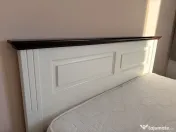 Pat din lemn masiv cu saltea 140x200 