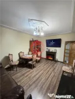 Apartament 4 Camere in Vila, Curte si Intrare Separata, Zona