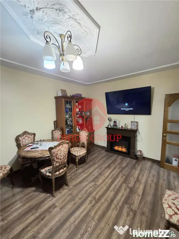 Apartament 4 Camere in Vila, Curte si Intrare Separata, Zona - Constanta (Constanta)