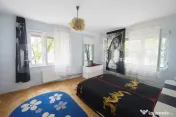 Apartament 2 camere, 70 mp utili, zona Semicentral 