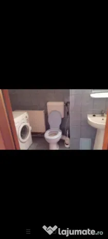 Închiriez garsonieră 1 camera