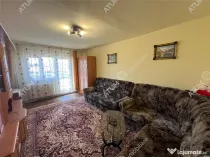 Apartament 2 camere decomandate balcon in zona Strand din Si