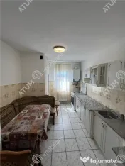 Apartament 2 camere decomandate balcon in zona Strand din Si 