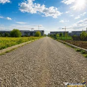 10.000mp intravilan, front la doua strazi, configuratie avan 